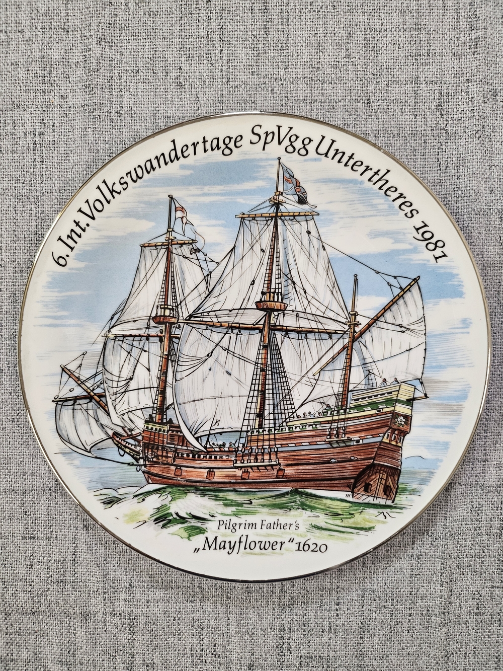 Mayflower 1620 Decorative Collector Plate